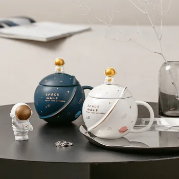 Planeta Cana De Cafea Univers Creator Astronaut Ceramica Cu Capac Lingura Drinkware Cana De Apa De Desene Animate Drăguț De Uz Casnic Cadou De Crăciun